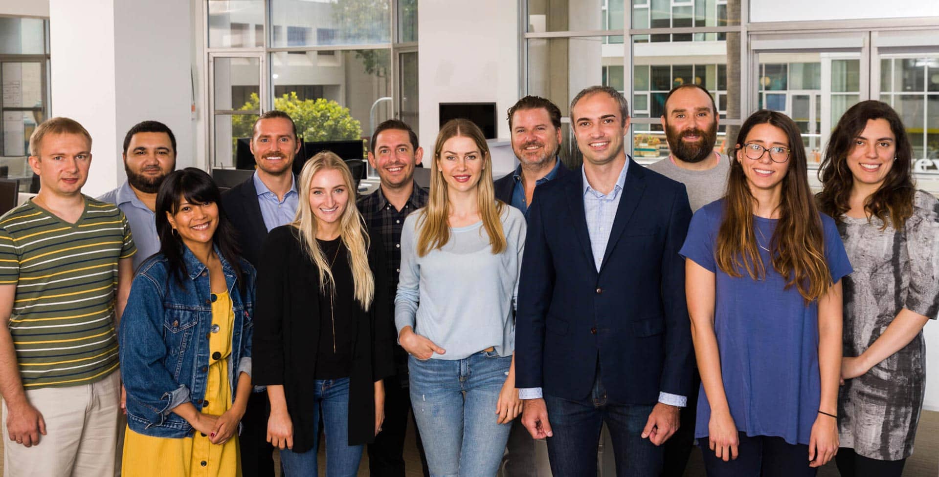 team_img